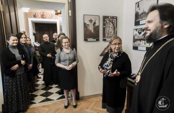 Выставка, посвященная Афону, открылась в музее СПбДА