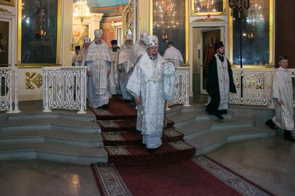Епископ Игнатий совершил Литургию в Спасо-Преображенском кафедральном соборе Выборга
