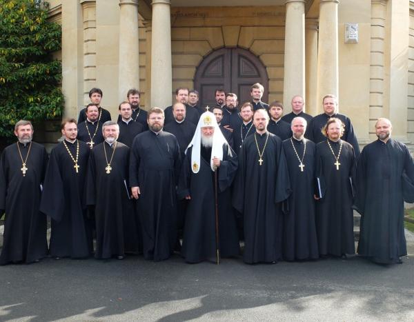 Хор духовенства сопровождал Патриарха Кирилла в Великобритании