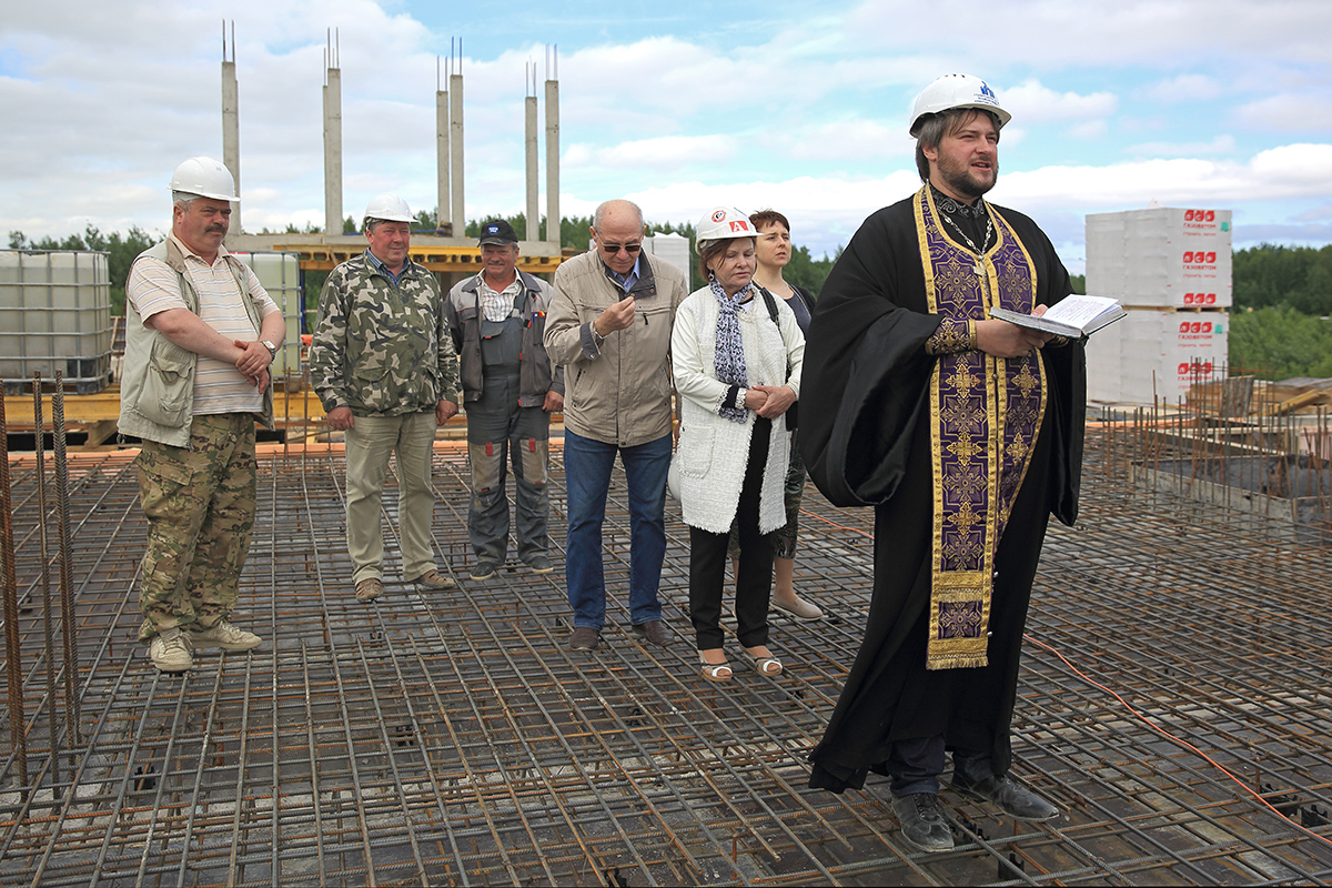 Возобновилось строительство храма святого Димитрия Солунского 