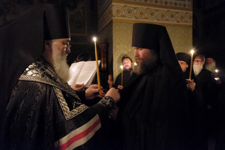 Епископ Мстислав совершил постриги в Александро-Свирском монастыре