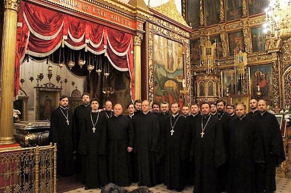 Хор духовенства завершил Год святого князя Довмонта во Пскове