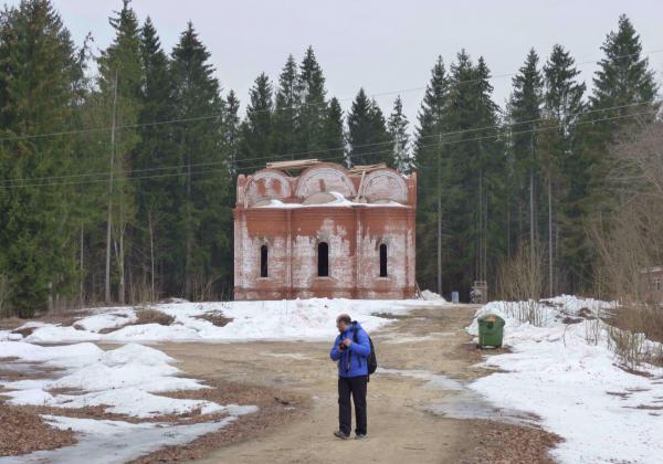 Прихожане Успенского храма побывали в Вохоновском монастыре под Гатчиной