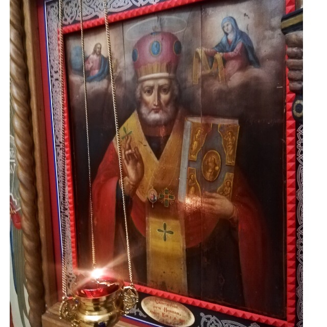 "Святые Николаи" собрались в сестрорецком храме