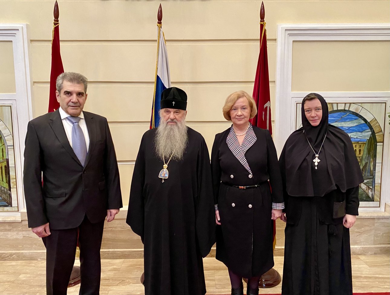 Митрополит Варсонофий посетил представительство Санкт-Петербурга в Москве 