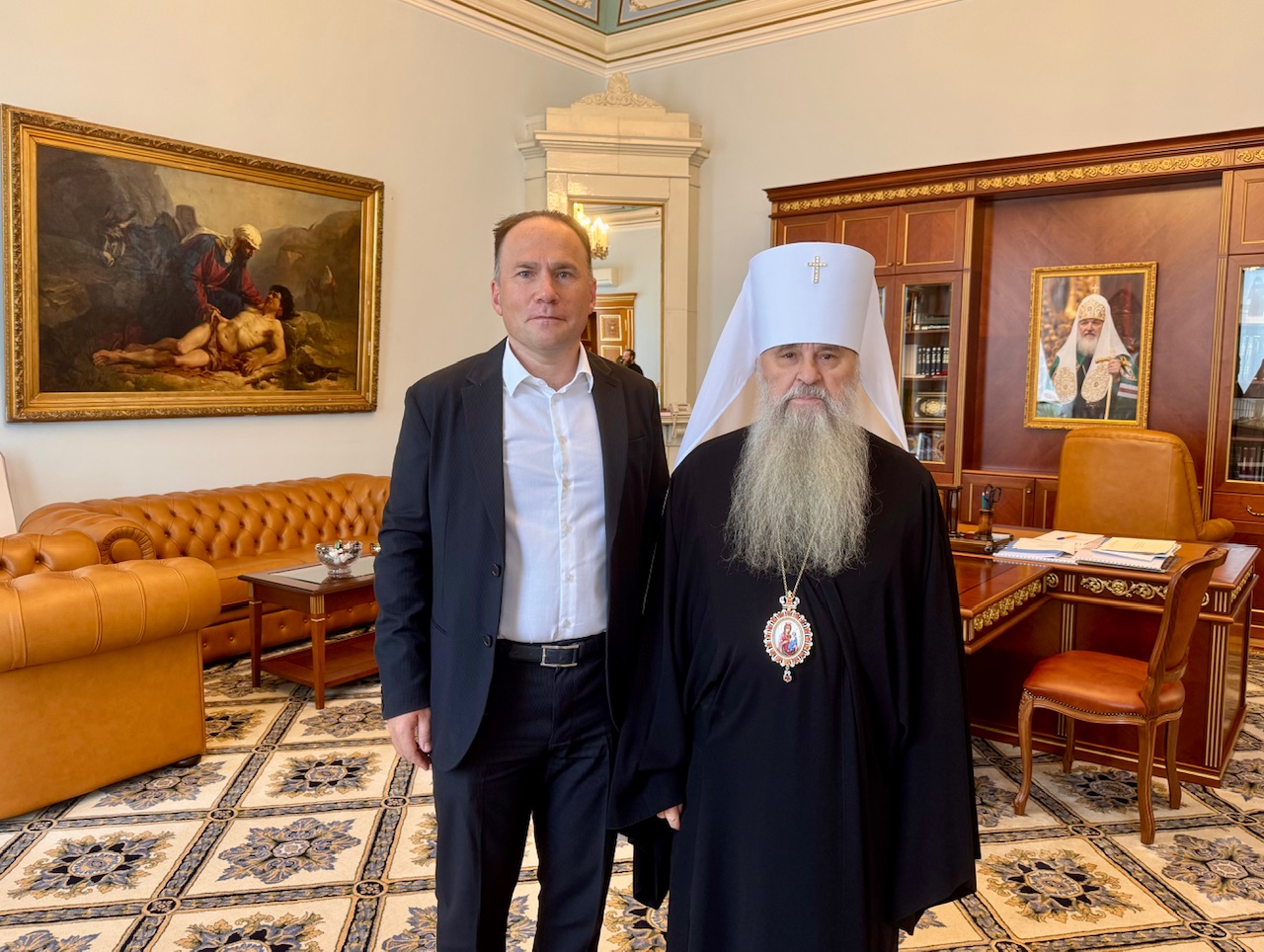 Митрополит Варсонофий встретился с председателем КГИОП Митрополит Варсонофий встретился с председателем КГИОП