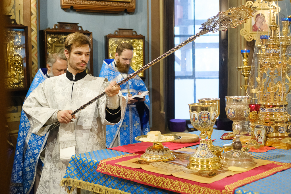 Денис Сергеевич Ганжа рукоположен во диакона Денис Сергеевич Ганжа рукоположен во диакона