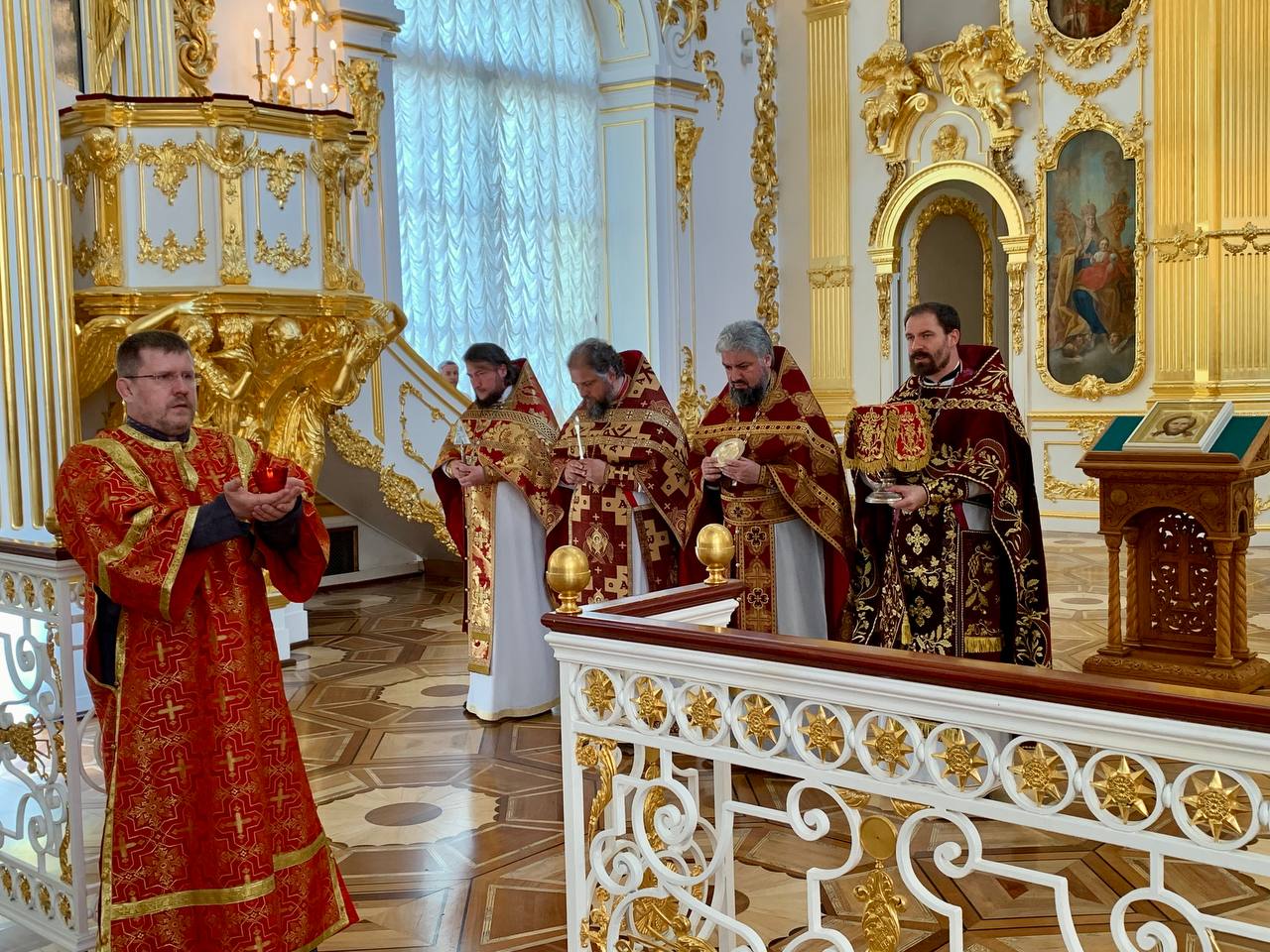 Отмечена память святых царственных страстотерпцев Отмечена память святых царственных страстотерпцев