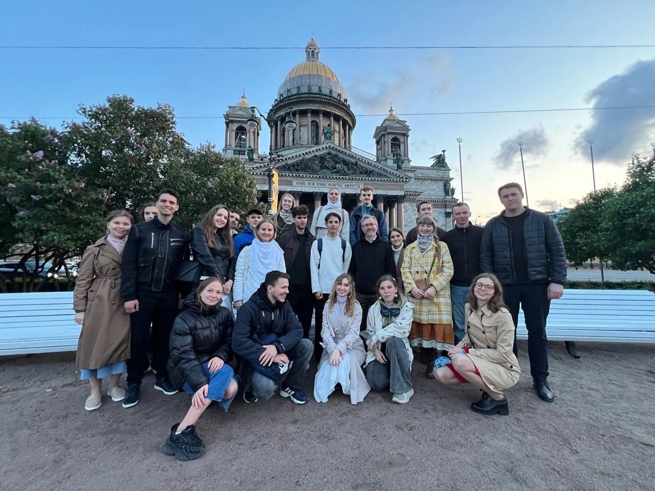 Прошла акция "Ночь православной молодежи" Прошла акция "Ночь православной молодежи"