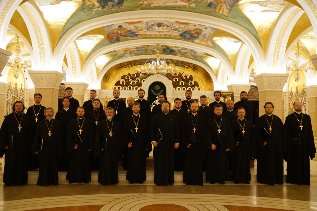 Хор духовенства выступил в Белграде