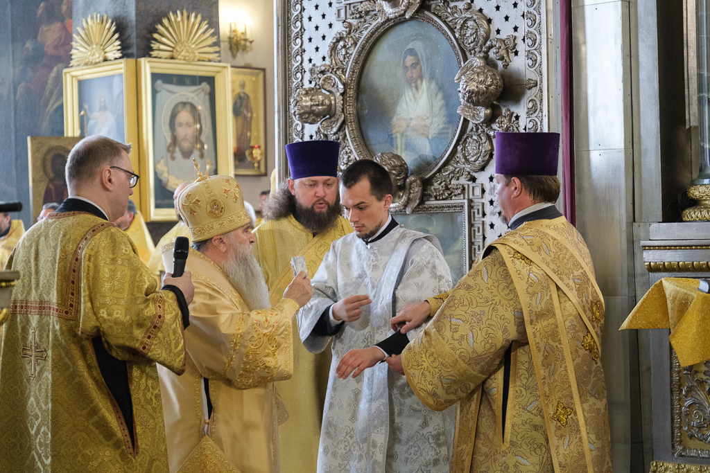Евгений Максимович Тавров рукоположен во диакона Евгений Максимович Тавров рукоположен во диакона