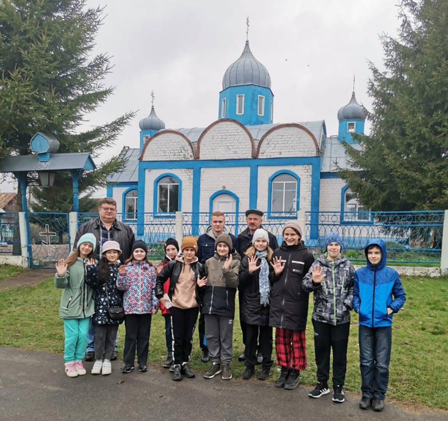Ученики гимназии № 32 посетили храмы Белоруссии