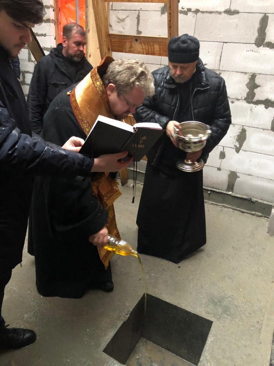 Преосвященнейший Игнатий совершил чин закладки камня в основание храма в честь Всех Коневских святых  во Владимирской бухте