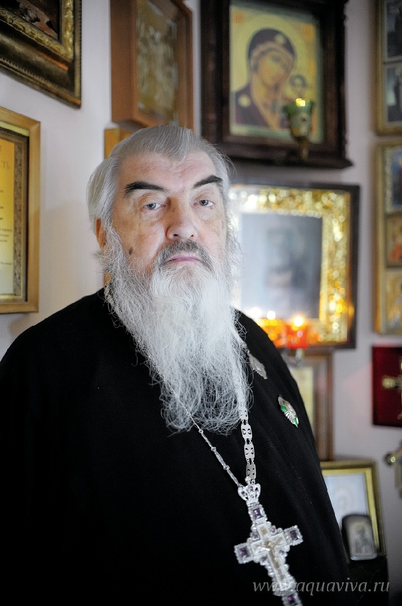 Митрополит Варсонофий выразил соболезнование в связи с кончиной протоиерея Николая Конькова