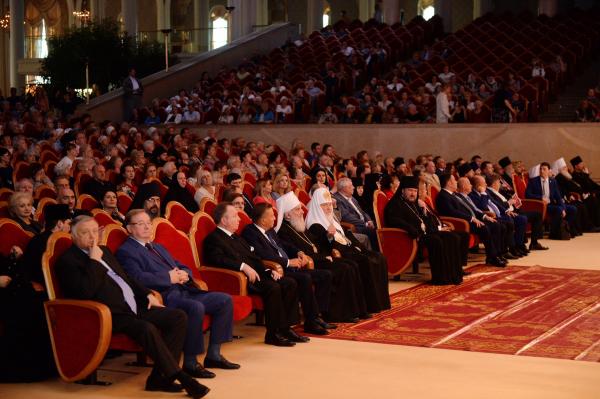 Митрополит Варсонофий побывал на церемонии вручения премий Международного фонда единства православных народов