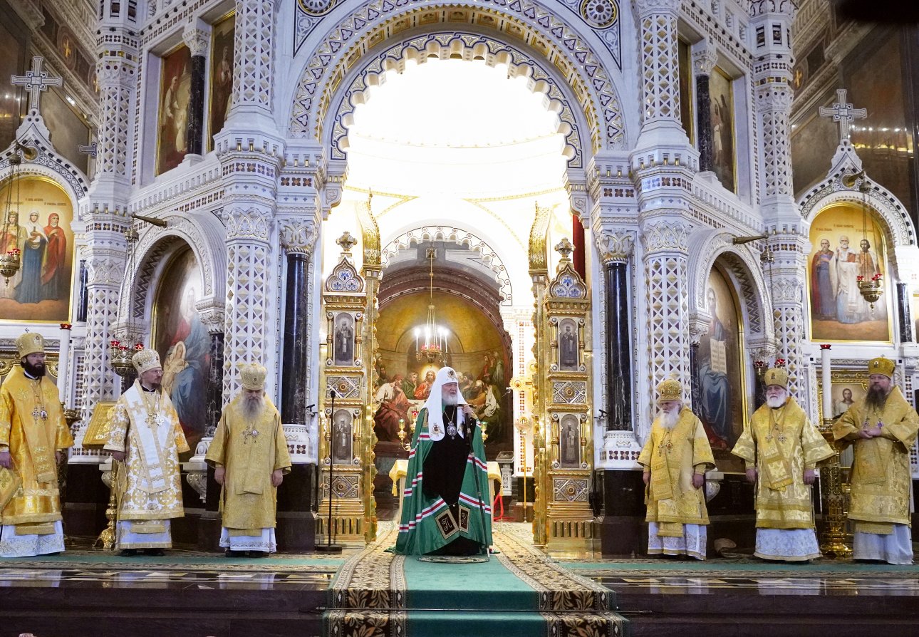 Митрополит Варсонофий сослужил Святейшему Патриарху Кириллу в 14-ю годовщину его интронизации