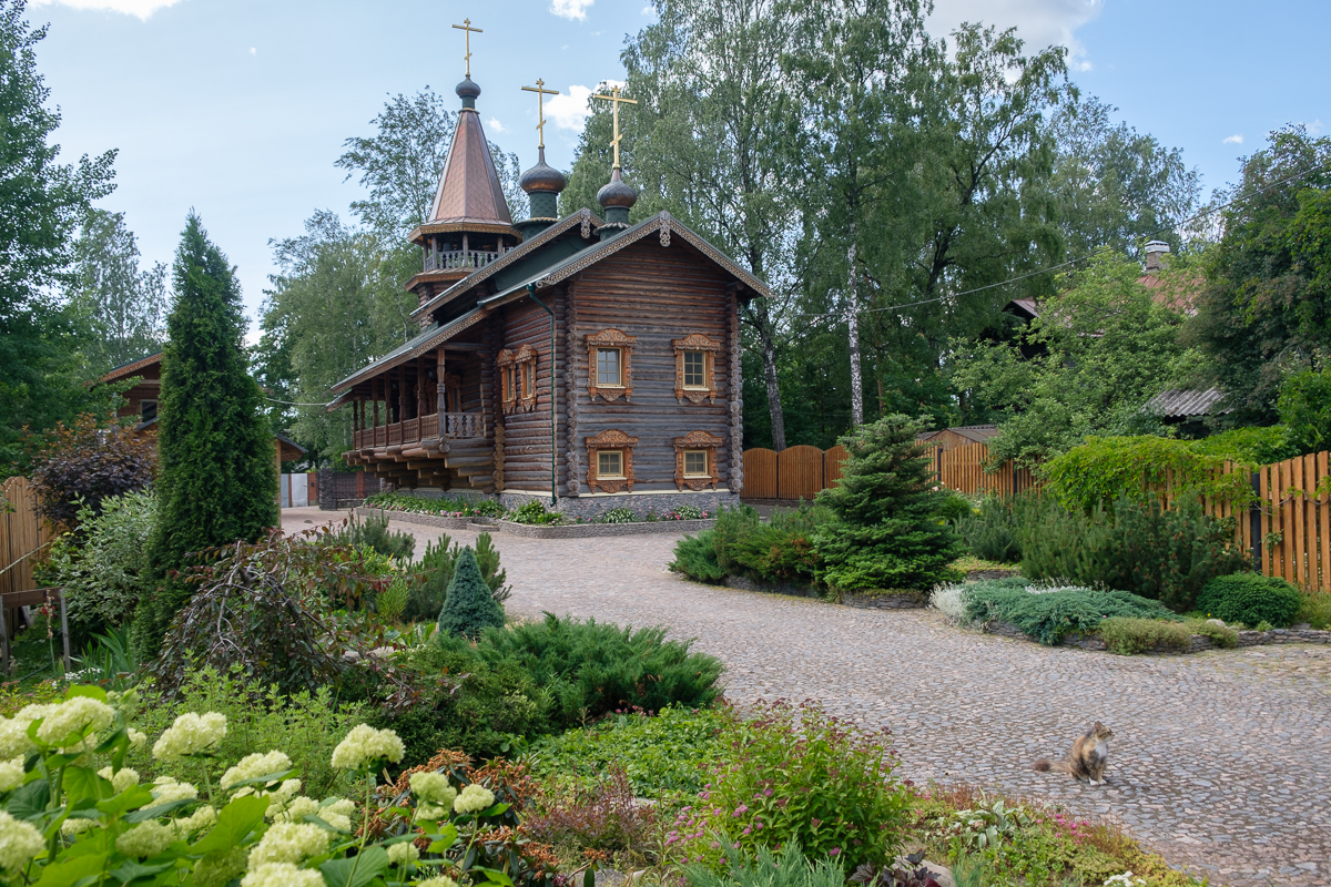 Храм иоасафа белгородского. Храм свт Иоасафа Белгородского СПБ. Иоасафовская Церковь Парголово. Деревянная Церковь в Парголово. Закрытый храм Иоасафа Белгородского в Парголово.