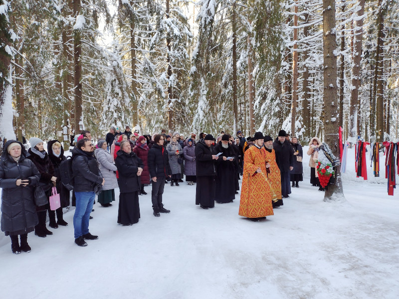 Память новомучеников и исповедников почтили в Левашове