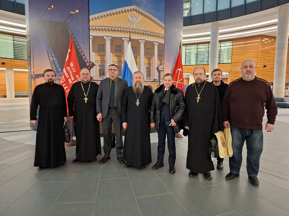 ������ ��������� �� ������������� ������ � ��������� ������