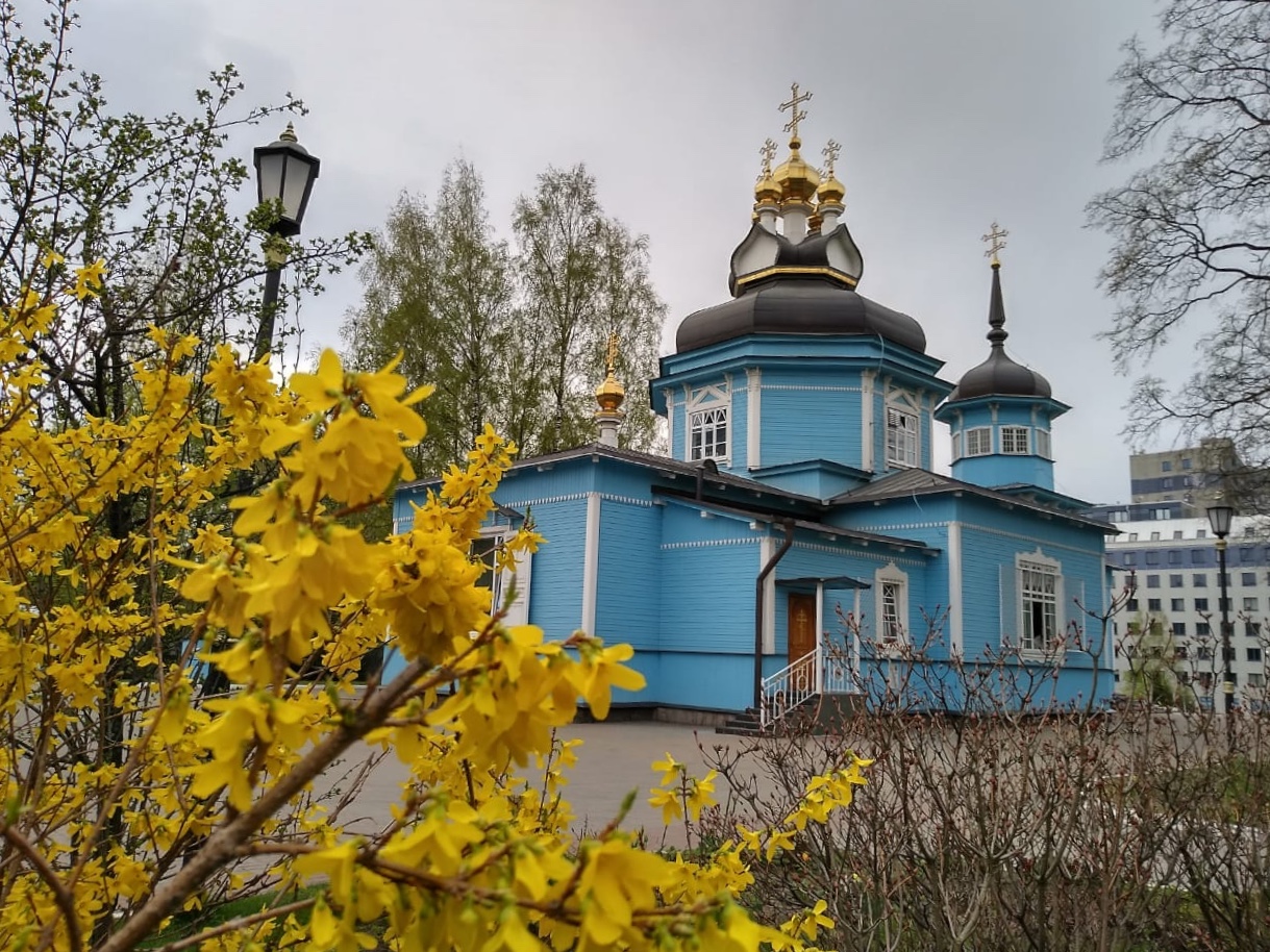 Где храм дмитрия солунского. Церковь Димитрия Солунского в Коломягах. Санкт Петербурги храм в Коломягах. Храм Дмитрия Солунского СПБ. Храм Димитрия Солунского Отрадное.