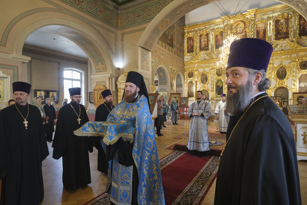 ��������� ������ � �������������� ����� �� ������������ �������