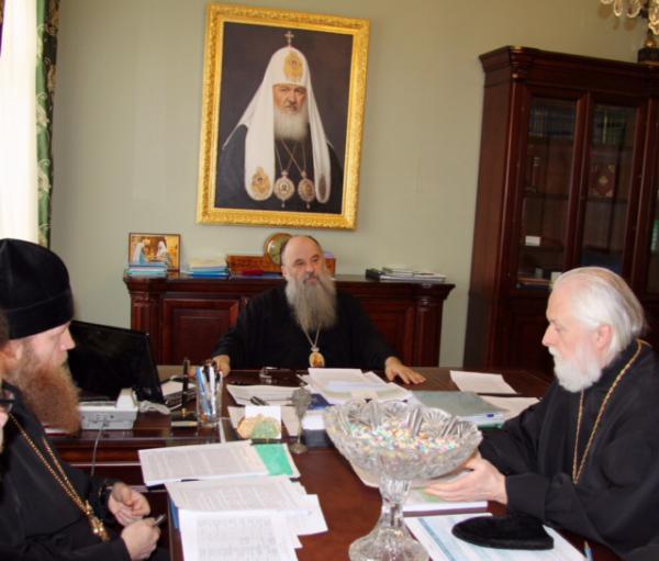 Митрополит Варсонофий возглавил заседание комиссии по распределению выпускников духовных учебных заведений