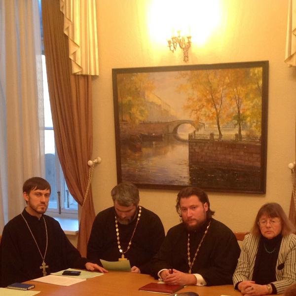 Дискуссия на тему "Служение православного психолога на приходе" состоялась в Святодуховском центре 