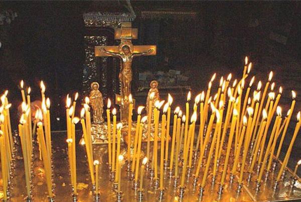 В храмах и монастырях епархии будут совершены панихиды по погибшим в Кемерове