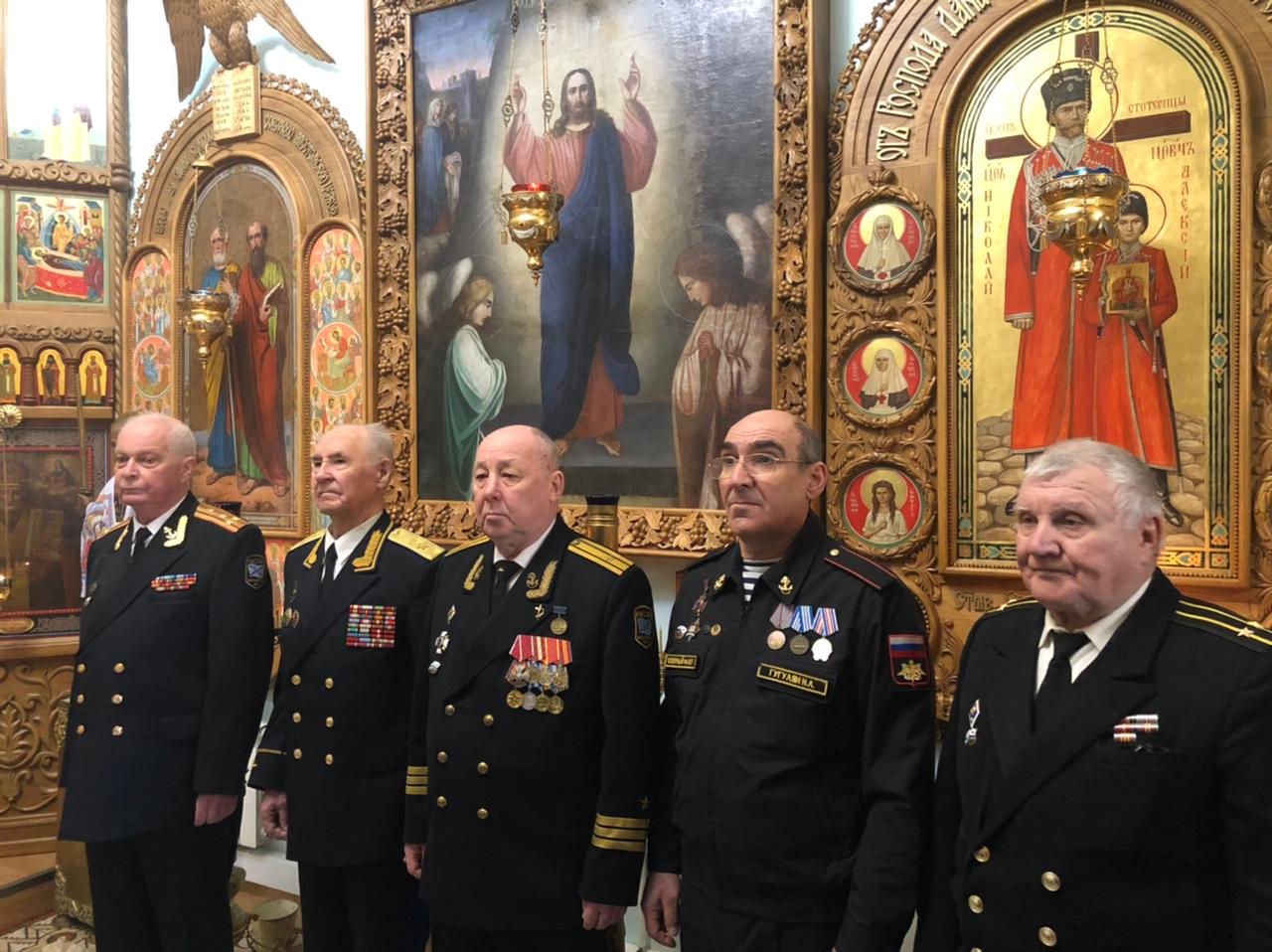 Ветераны-подводники посетили ДПЦ Сестрорецка 