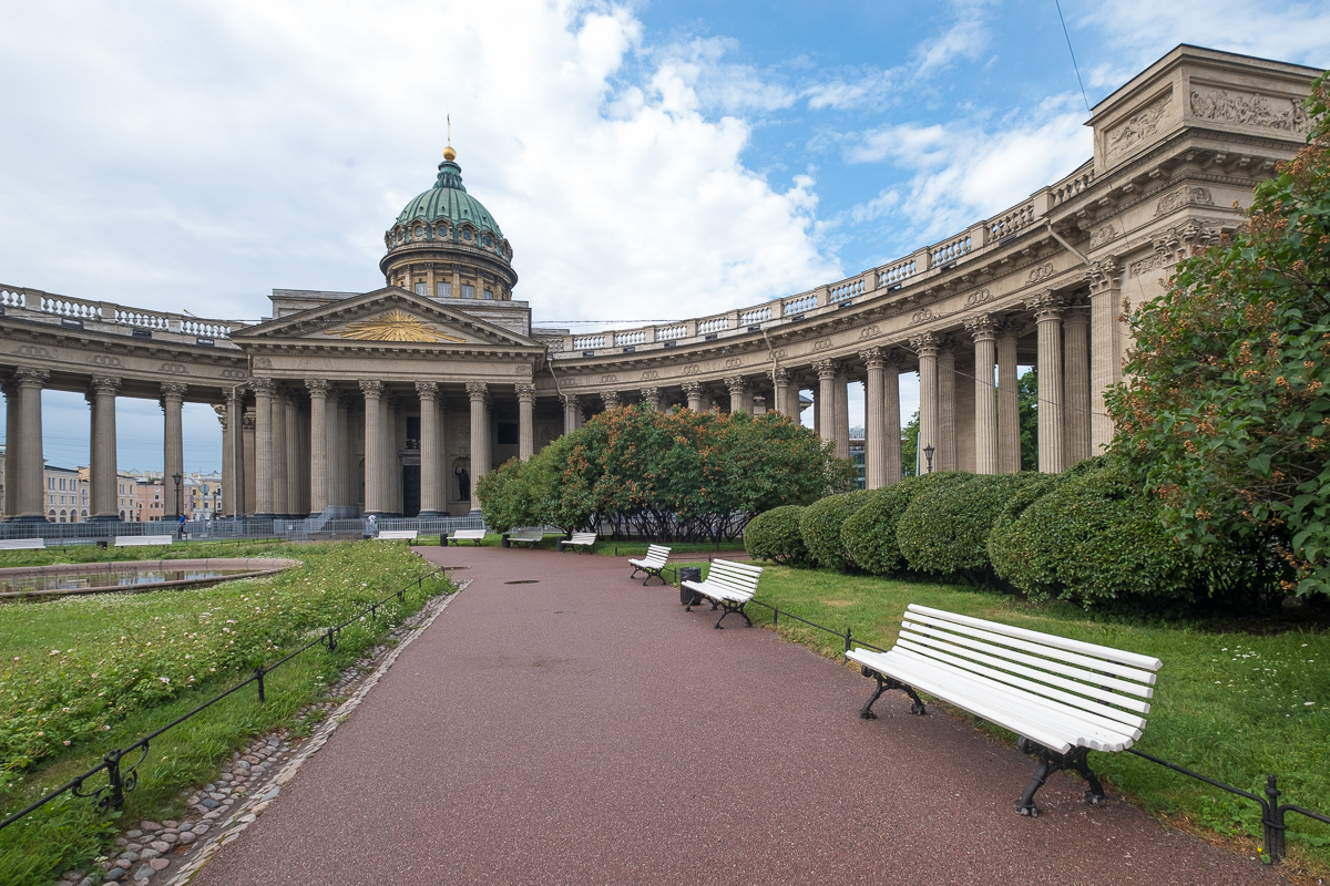 Казанский собор в Петербурге фасад