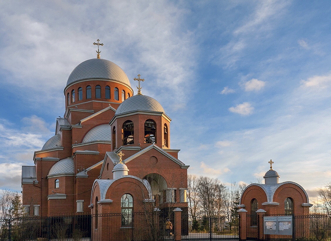 Храм Сретения Господня на гражданском