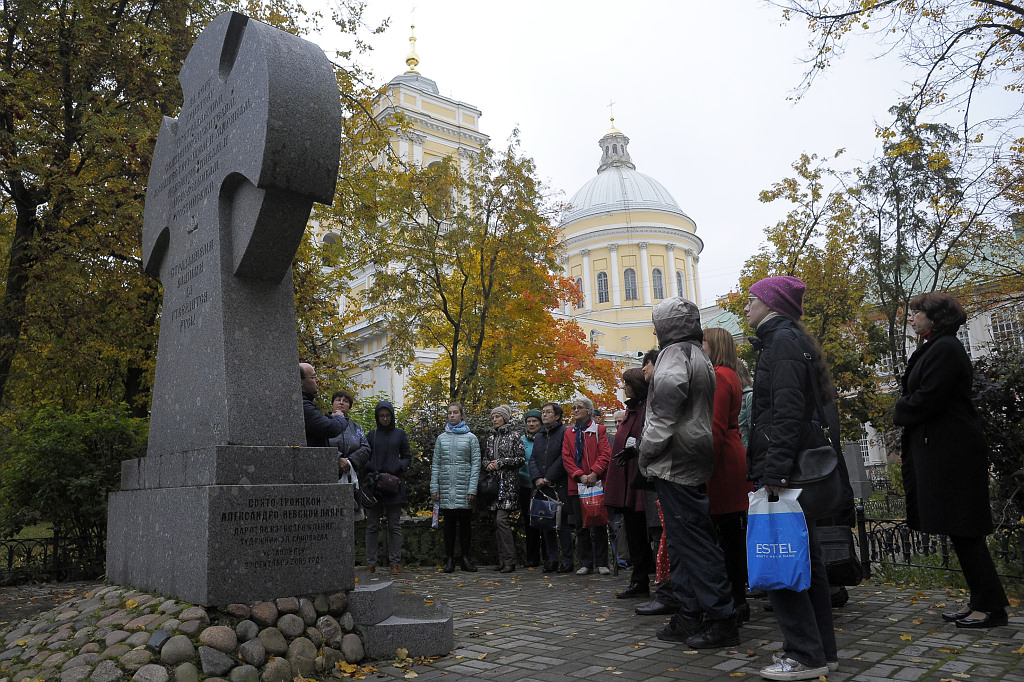 Александро невская лавра сыры. Музеи малых форм Невская Лавра. Александро Горкская.